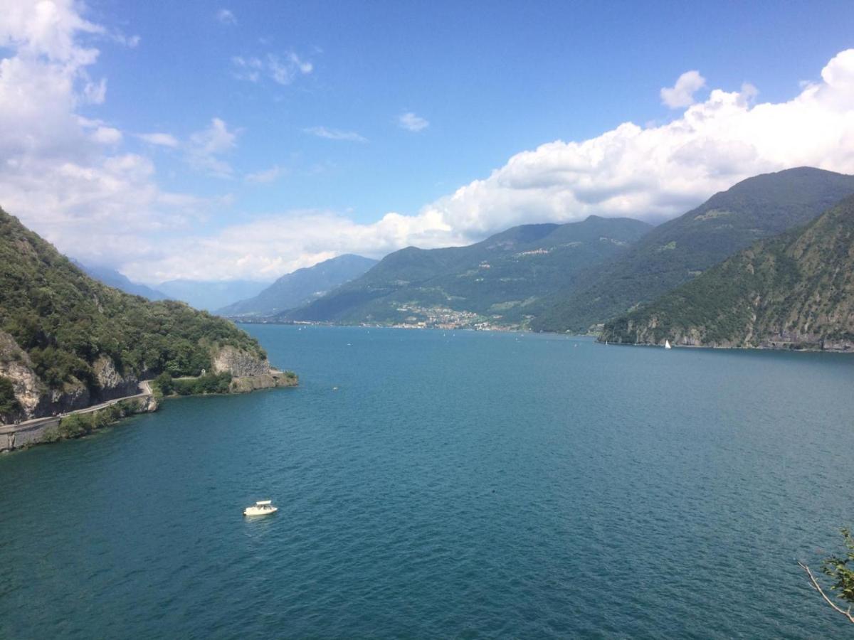 Appartamenti Al Rizzo Dei Santi Lovere Exteriör bild